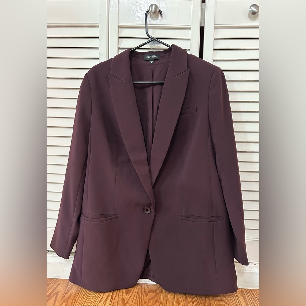 Express women’s One Button Boyfriend Blazer in Dark Purple size large - Picture 2 of 4